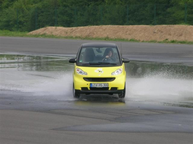 Fahrsicherheitstraining mit einem Dienstwagen